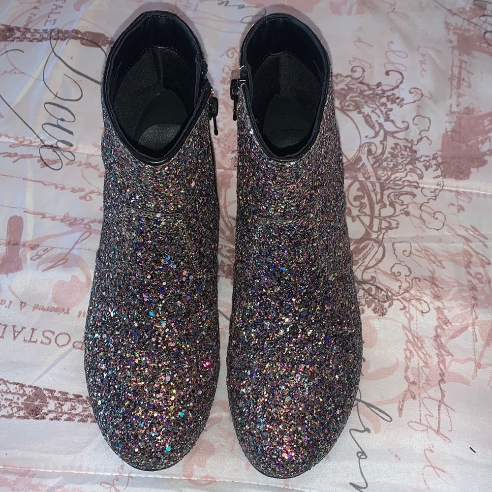 1901 glitter boots.